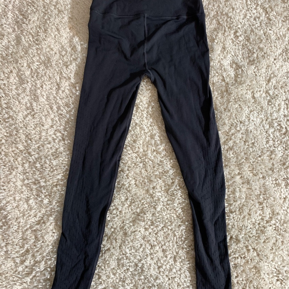 Lululemon reveal tight - Picture 2 of 4